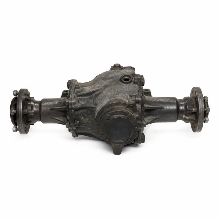 Land Rover Salisbury Rear Differential/Axle — illustrative